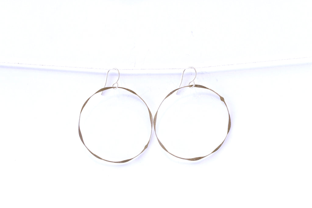 wavy hoops - E008