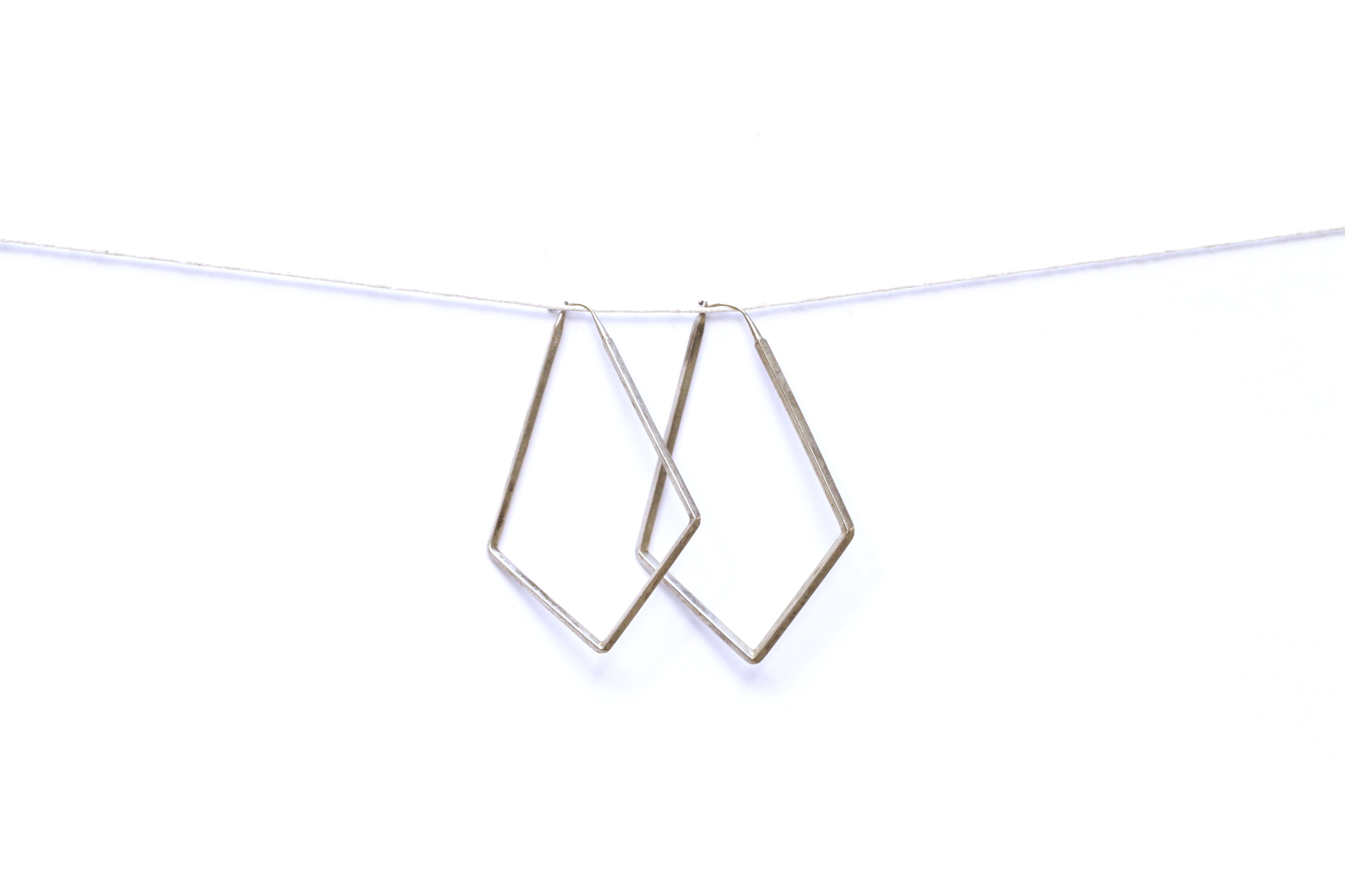 diamond tear earrings - E010
