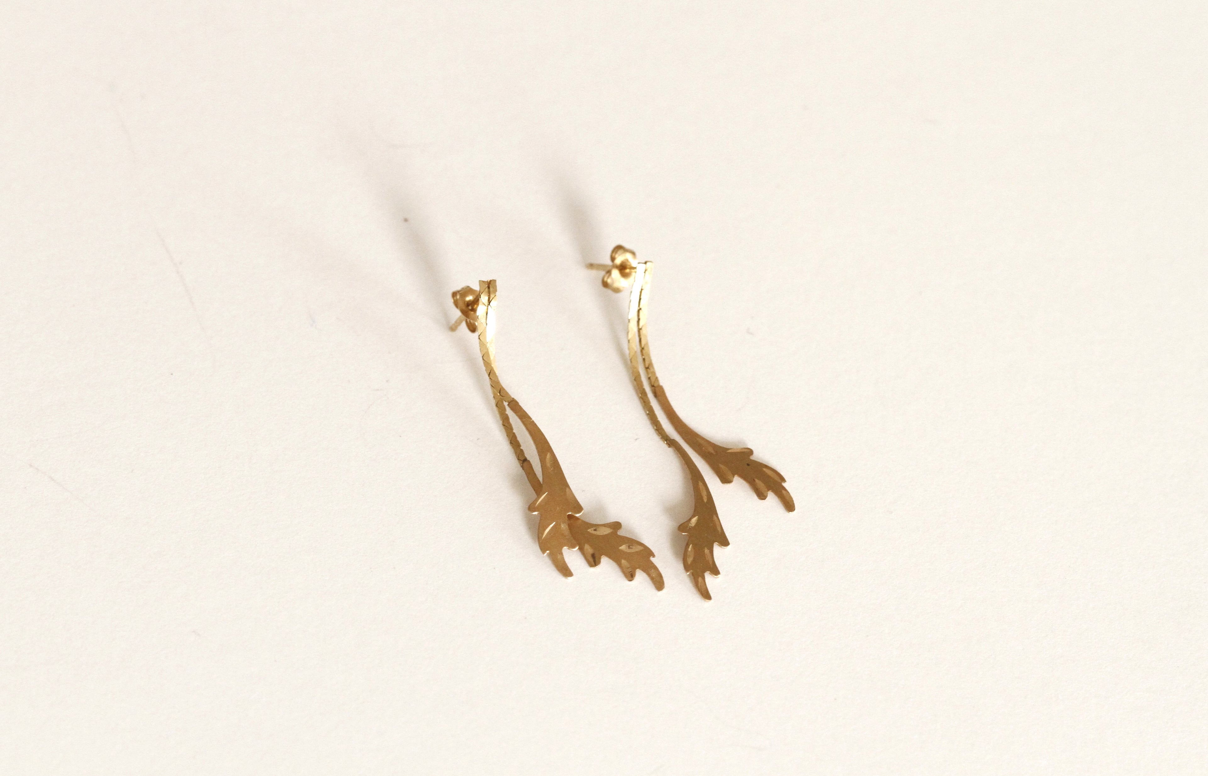 10k gold leaves earrings - E002