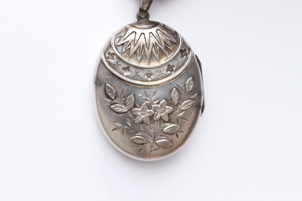 victorian locket floral - n007