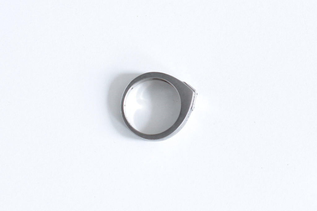 brushed silver point - r030