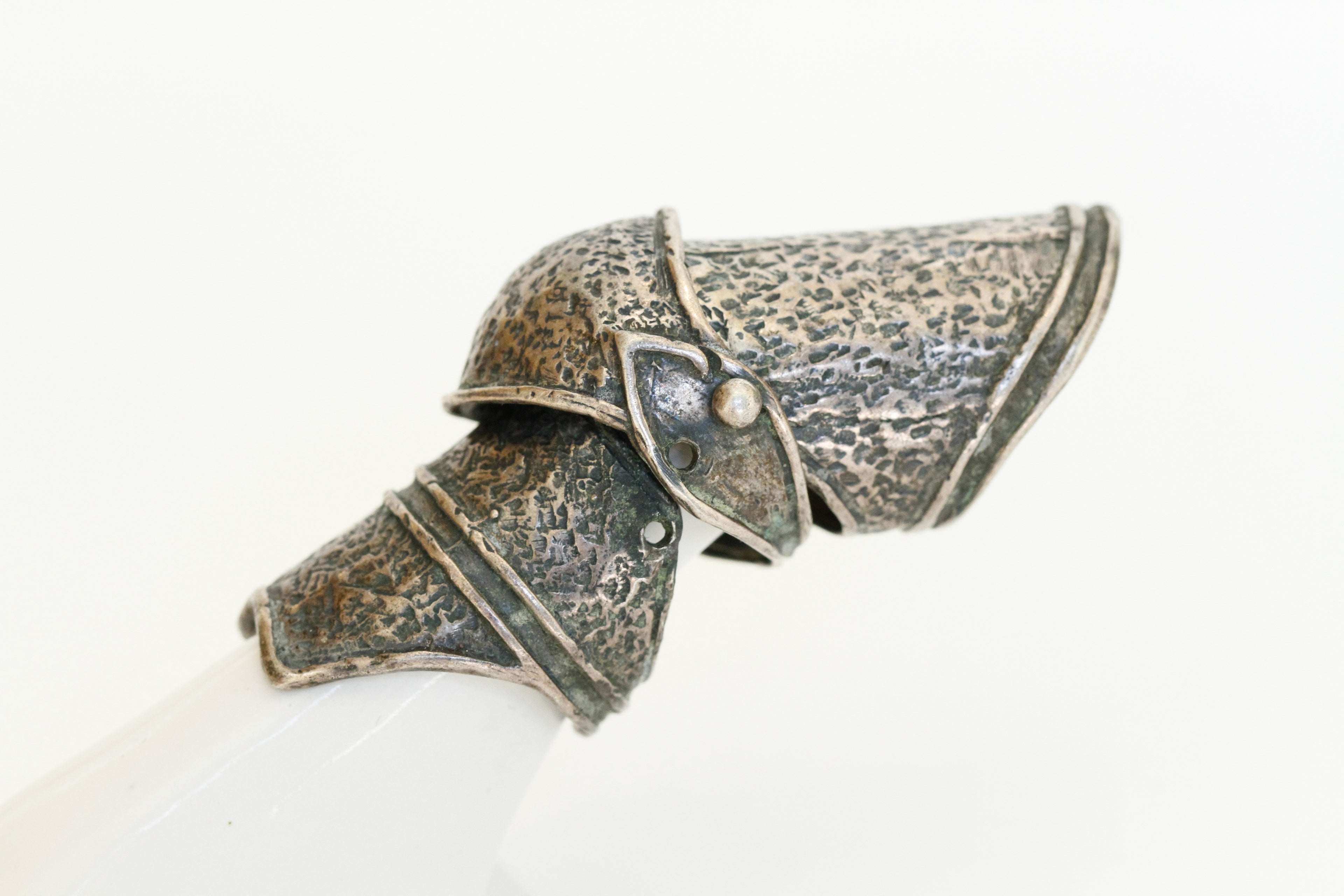 victorian armour - r038