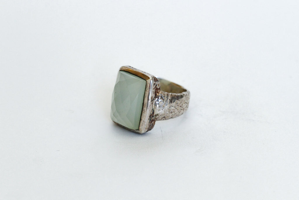 chalcedony textured - r039