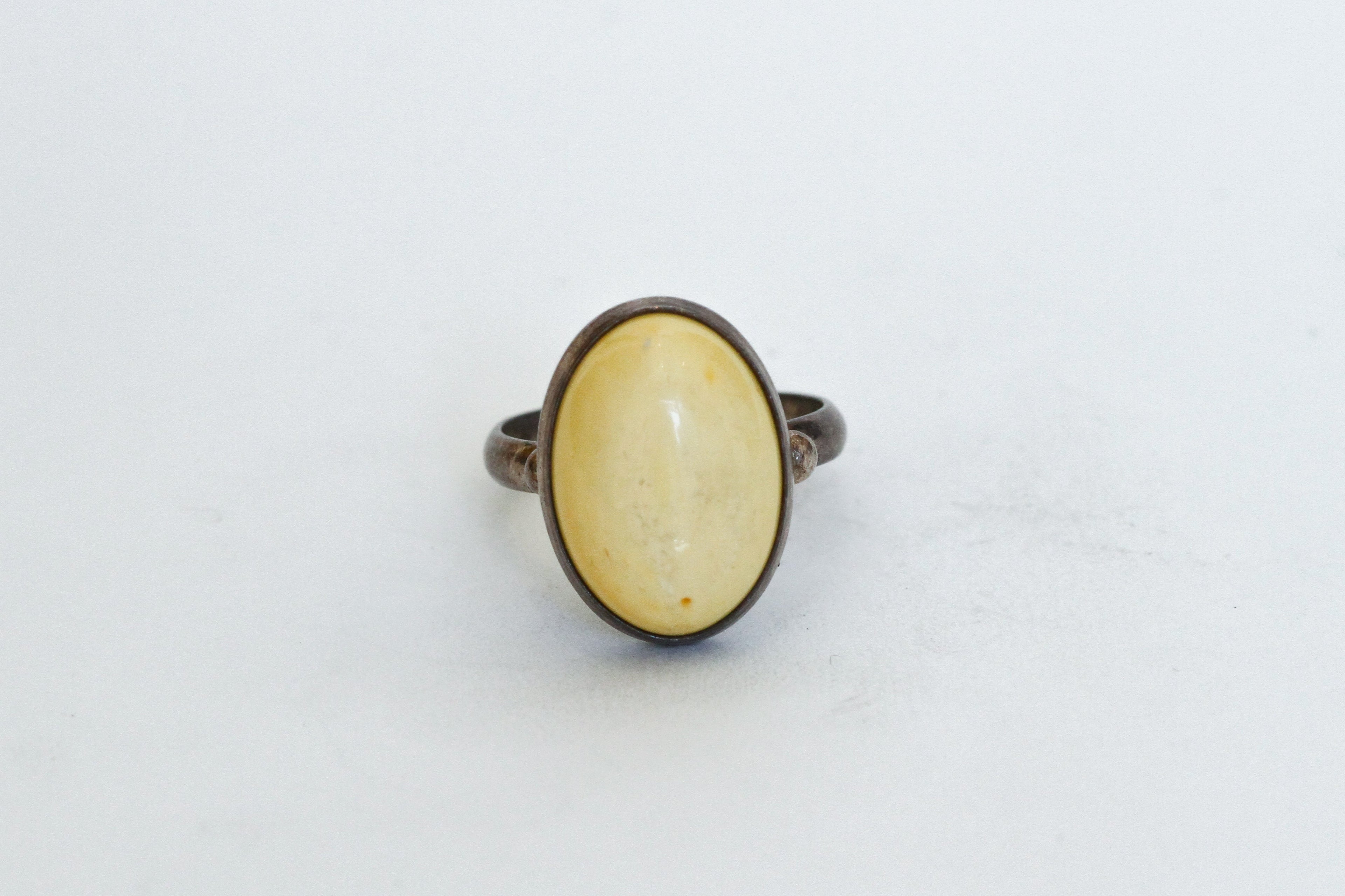 egg yolk amber - r040